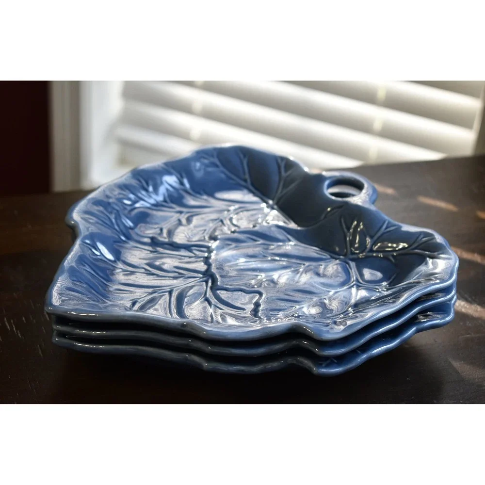 The Unbranded Brand blue maple